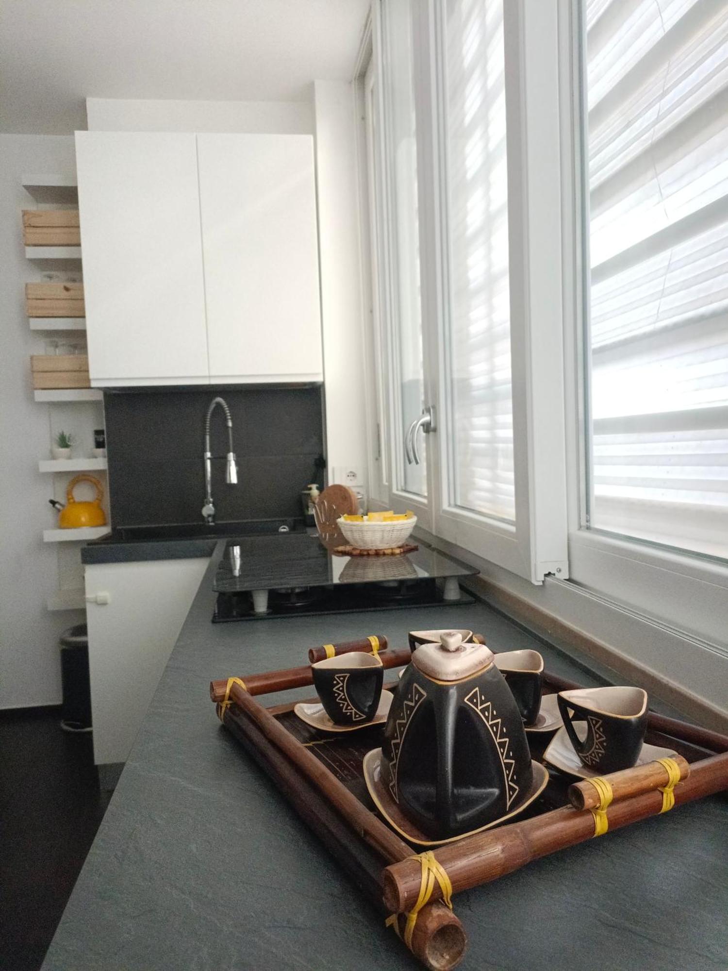 Suite Vecchia Dante Bari Extérieur photo
